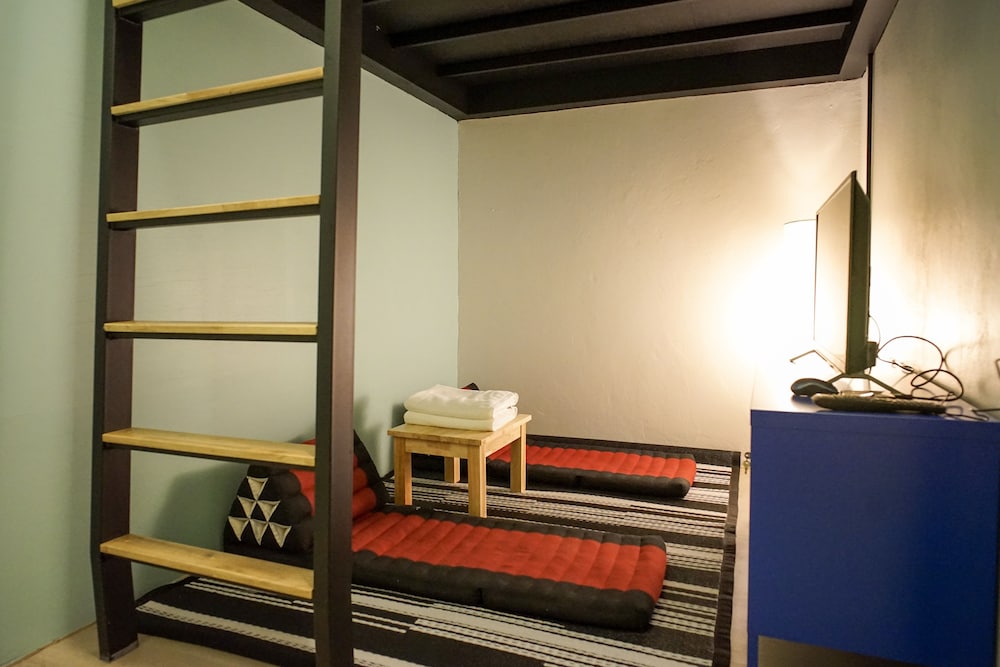 Bunny Burrow Hostel 27/40