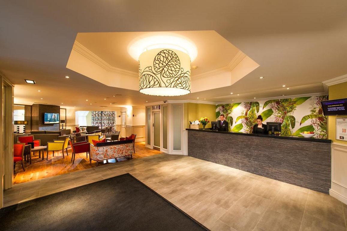Lobby at Leonardo Inn Glasgow West End, GLASGOW