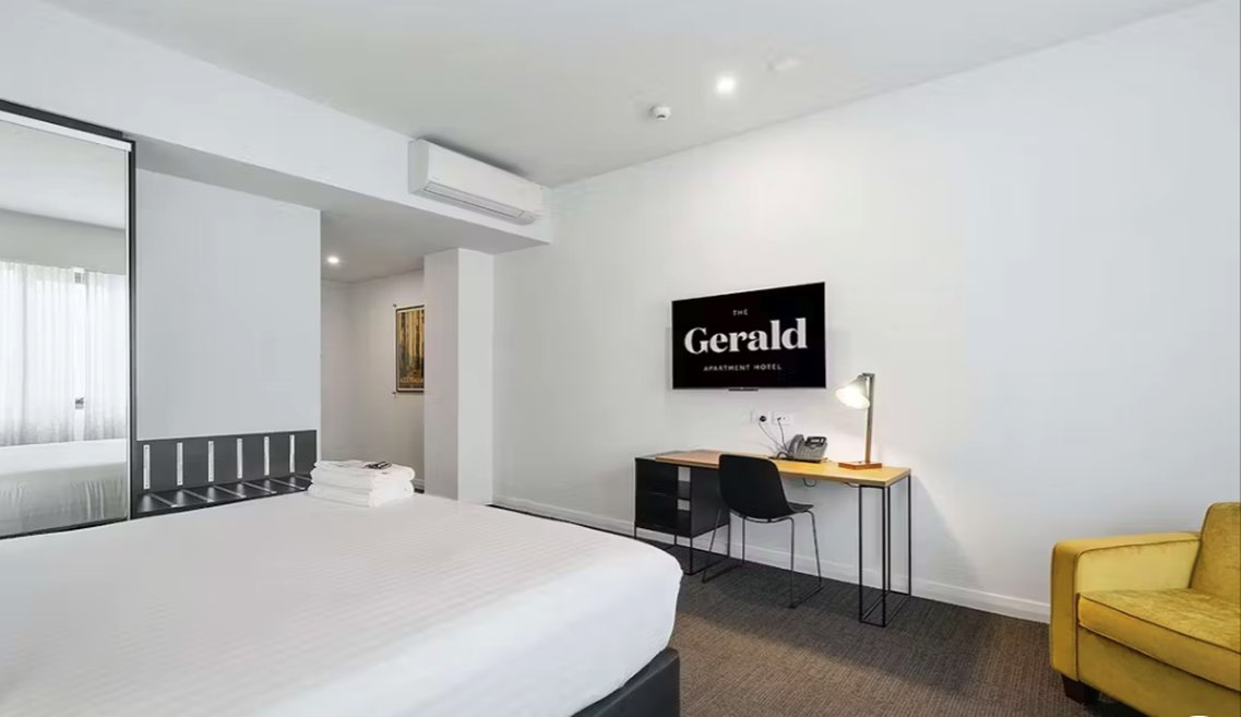 The Gerald Apartment Hotel 9/50