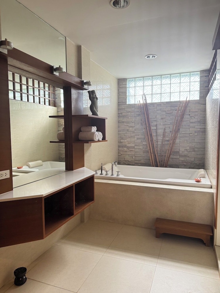 TUSITA WELLNESS RESORT 48/50
