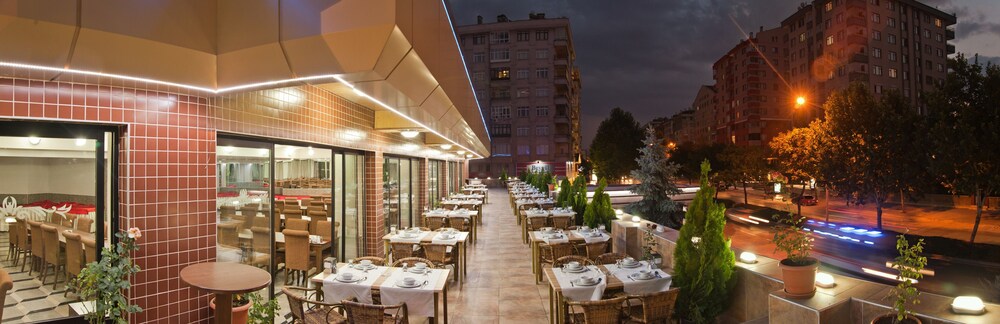 Dundar Hotel 4/48