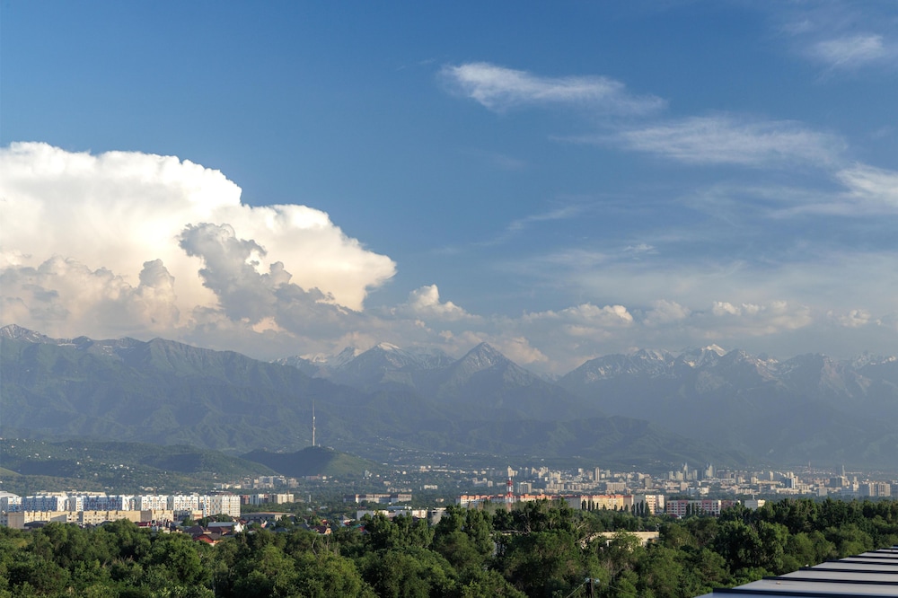 Radisson Blu Hotel, Almaty Airport 117/120
