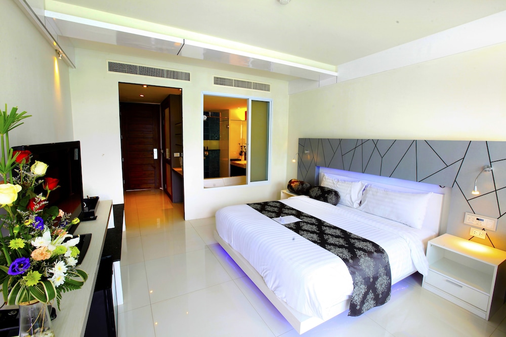 KC Beach Hotel Samui (Ex KC Beach Club & Pool Villas) 95/141