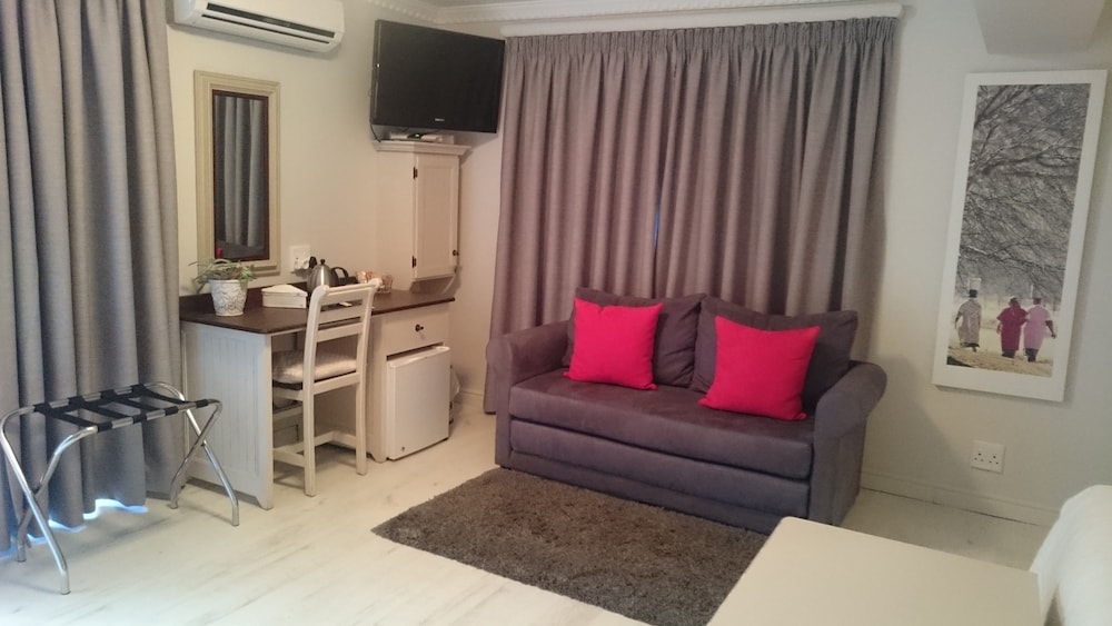 Four Palms Accommodation 44/64