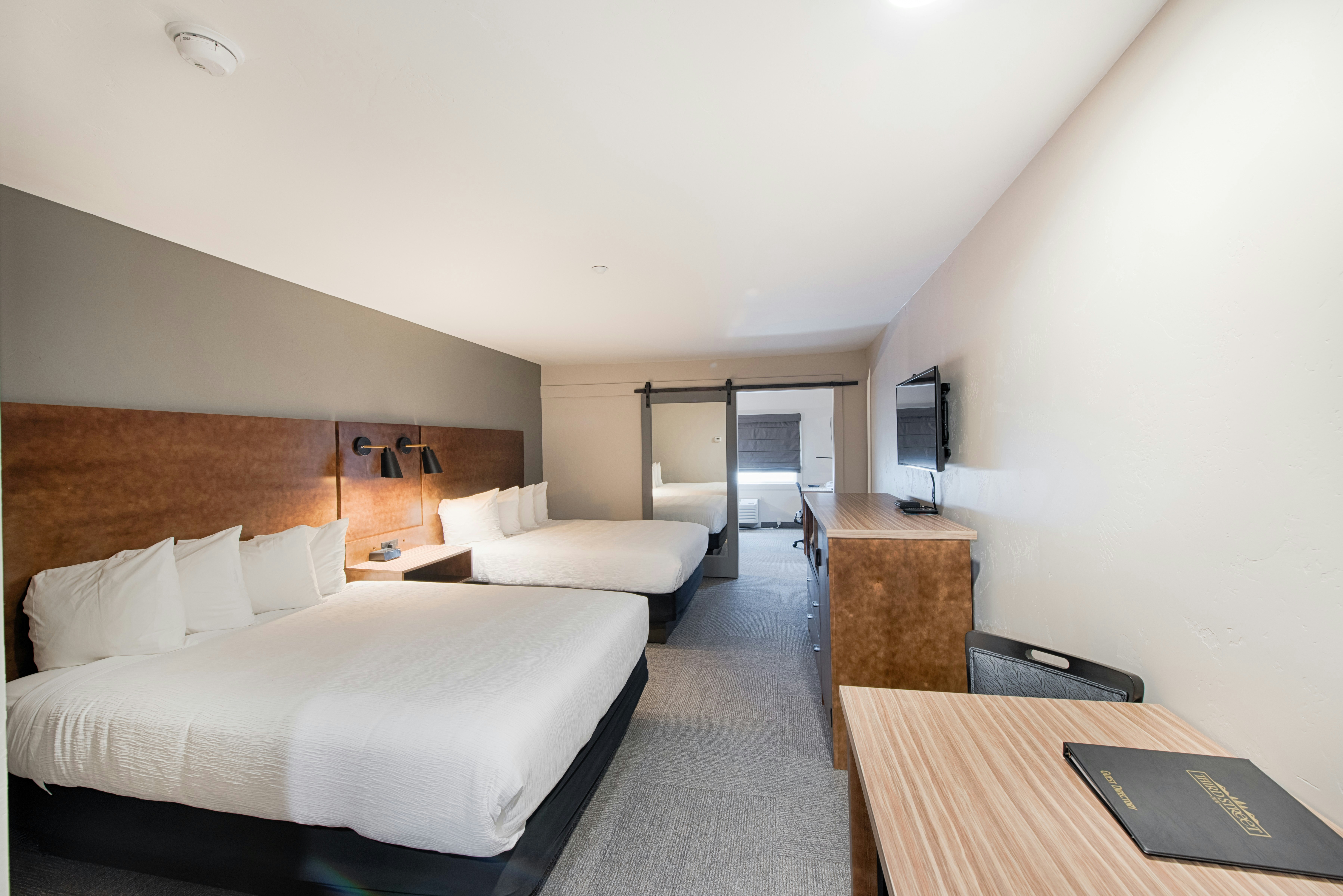 The Third Street Inn (ex Americas Best Value Inn & Suites) 15/42
