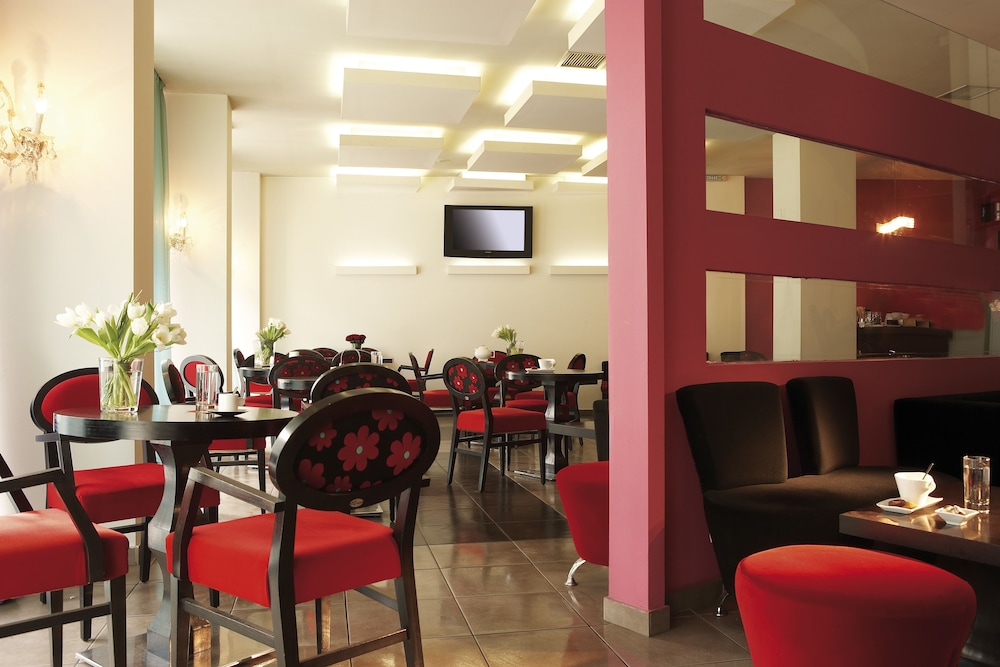 Anessis Hotel 26/30