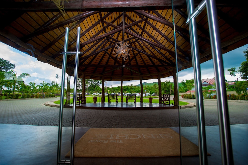 The Royal Senchi Resort/Hotel 14/50