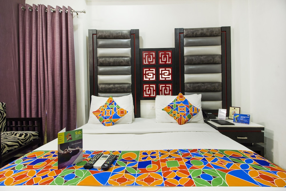 HOTEL SUNCOURT CORPORATE 15/19