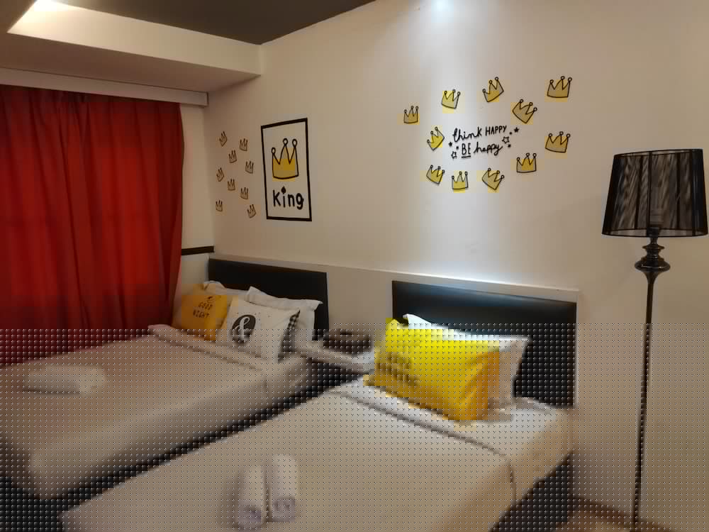 Hotel Zamburger Plaza Mahkota 27/67