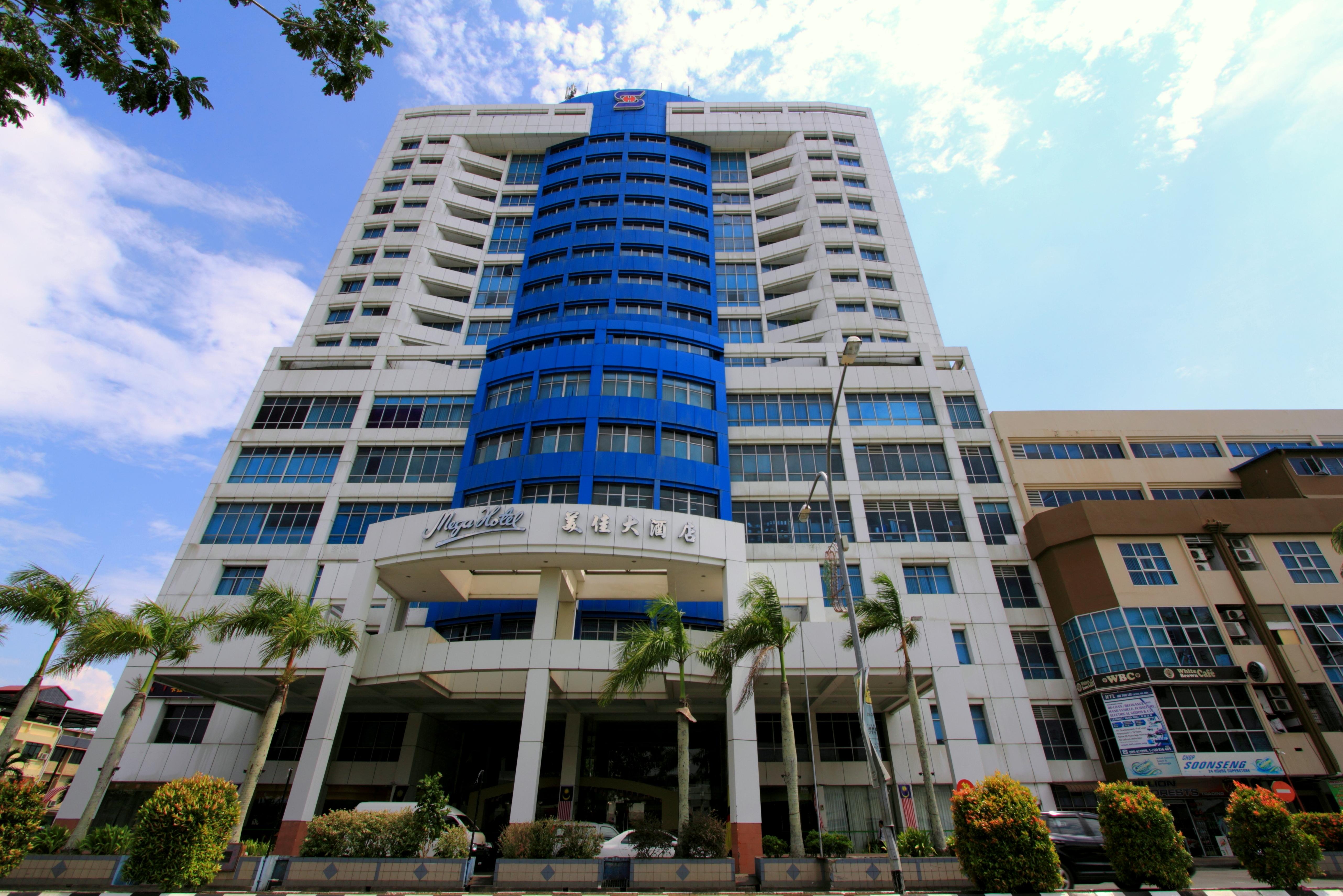 Mega Hotel Miri 2/24