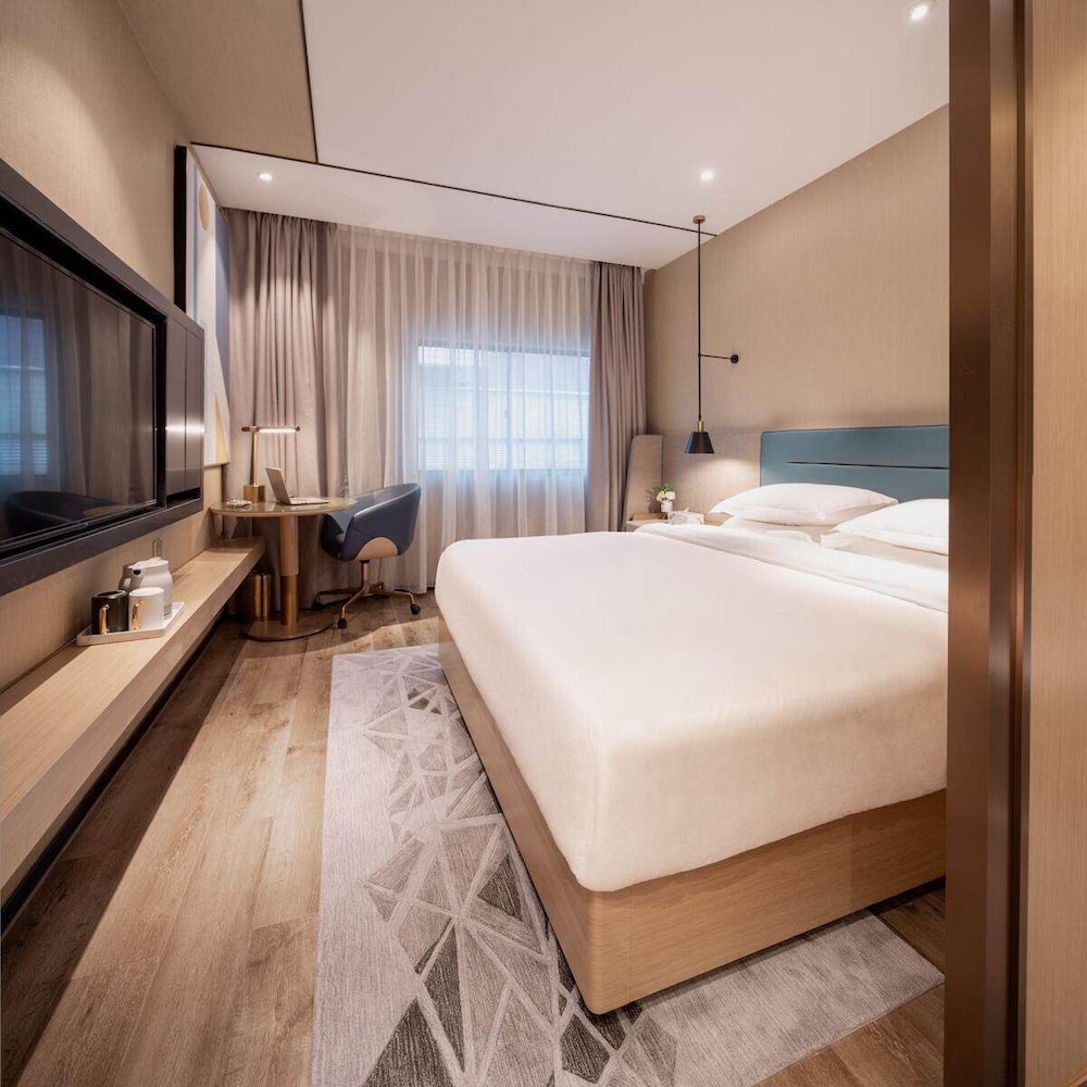 CHAOMAN HOTELS SHENZHEN CITIZEN CENTER 10/26