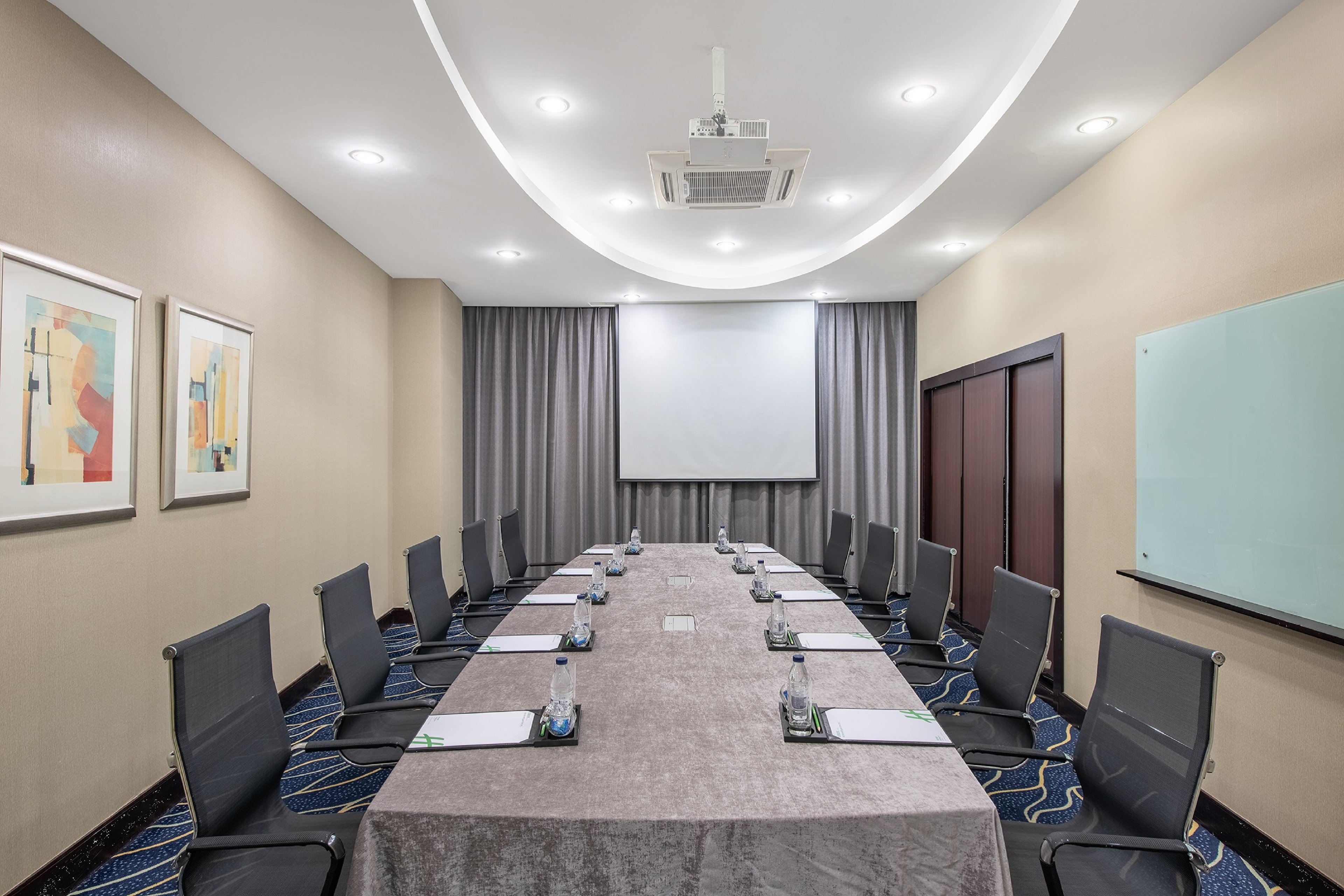 Holiday Inn Chang An West 65/73