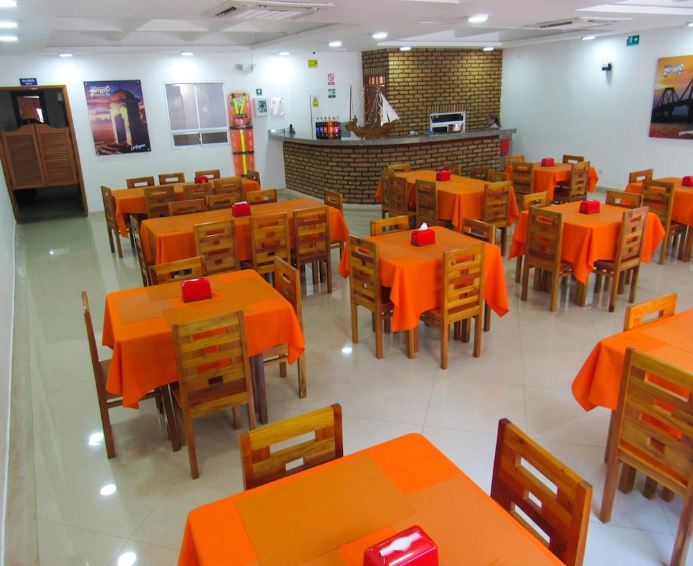Hotel Nely Mar 31/32