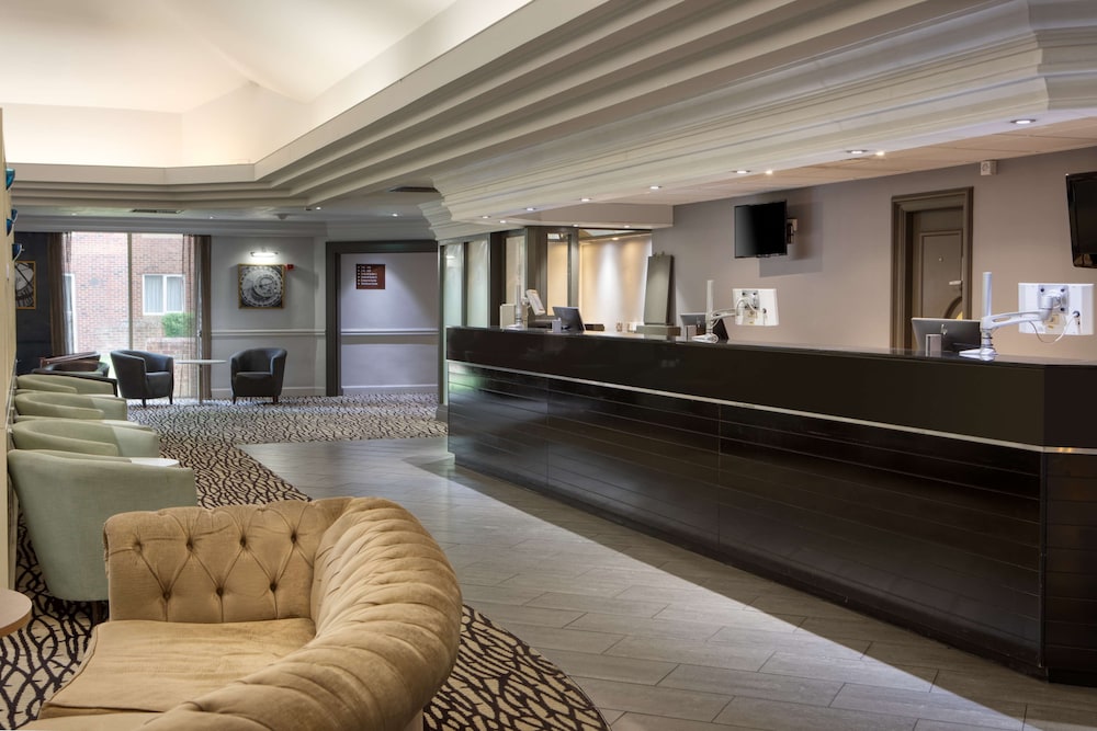 Doubletree Newbury North 5/50
