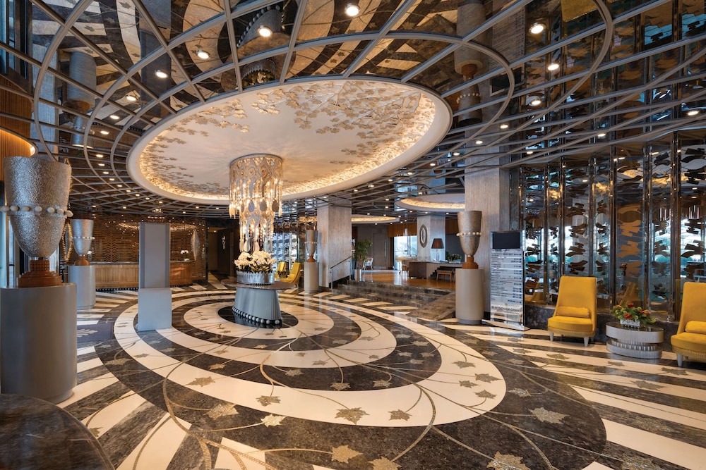 Wyndham Grand Istanbul Kalamis Marina 37/40