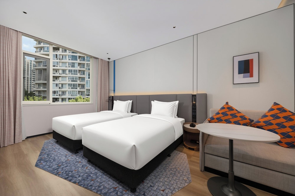 Holiday Inn Express Shanghai Jing An Xikang Road by IHG، شانغهاي 14/50