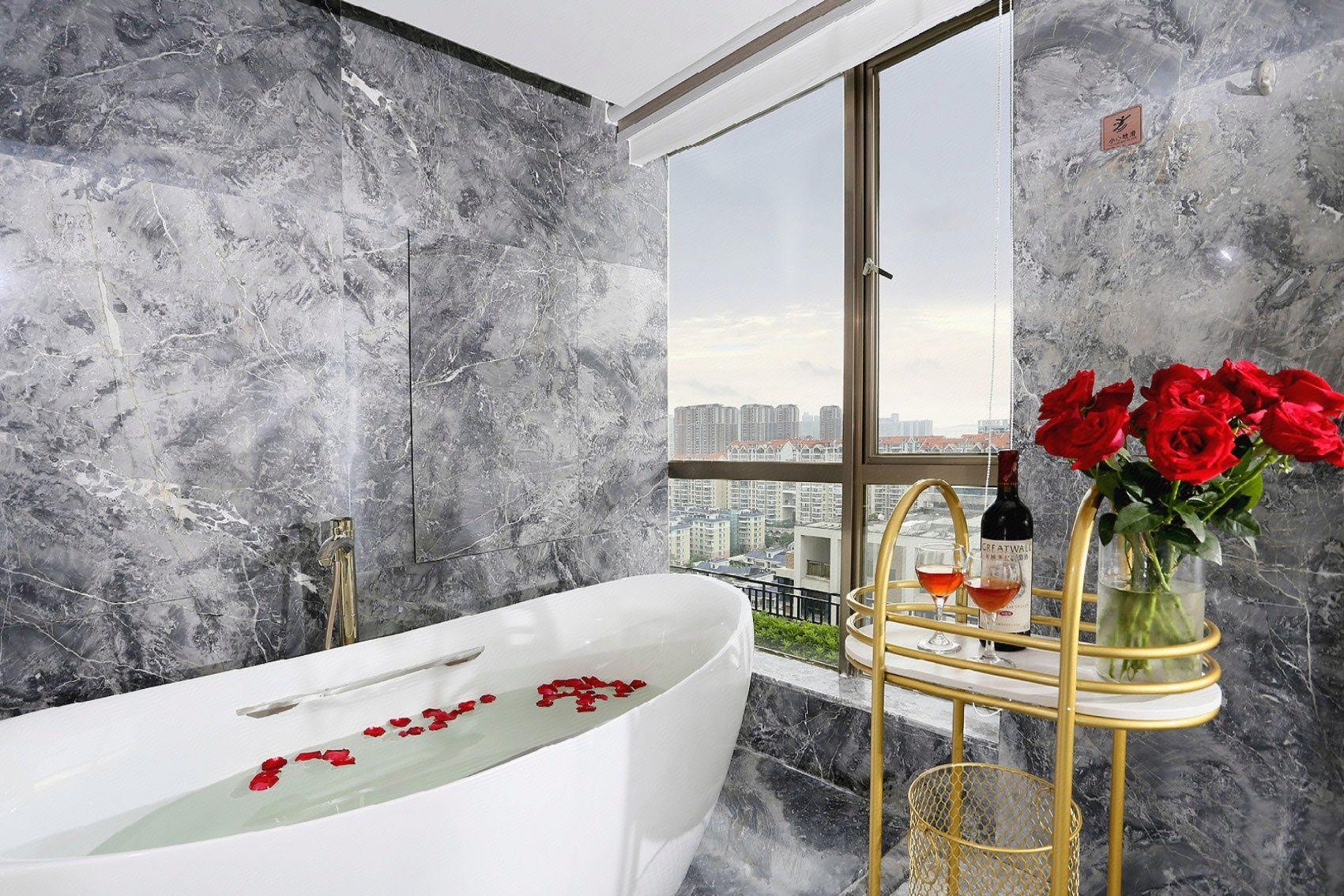 Regency Apartment Hotel 9/40
