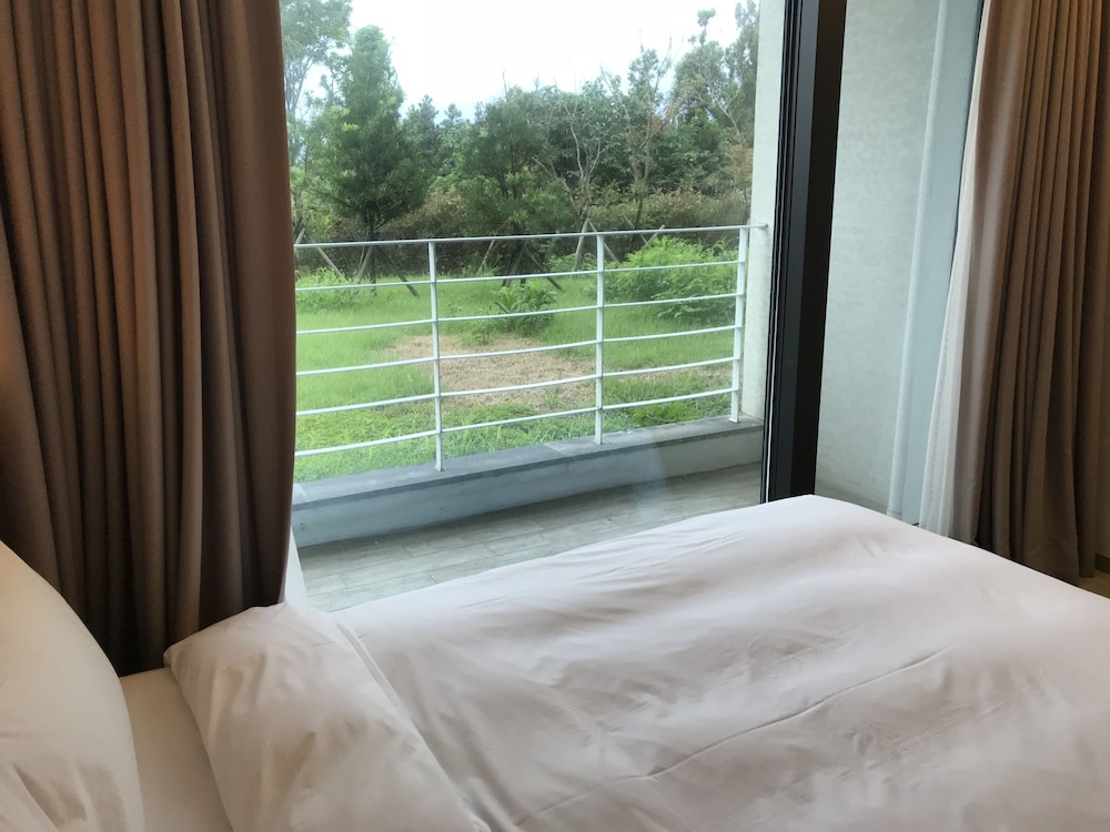 Grandmer Hotel Jeju 45/67