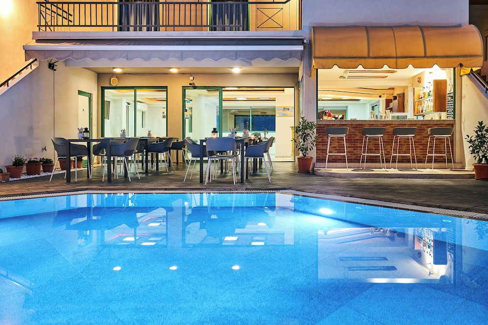 Bella Vista Hotel Apartments 24/49