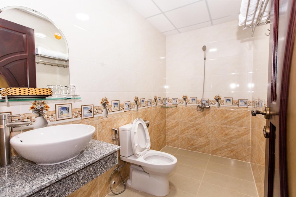 Hoa De Nhat Hotel 54/55