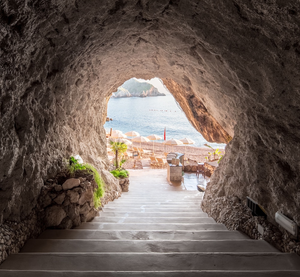 UNAHOTELS Capotaormina 38/81