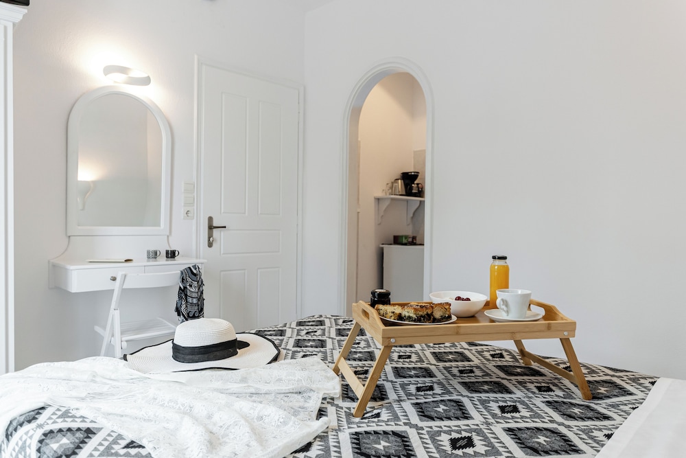 Birbas Hotel 103/128
