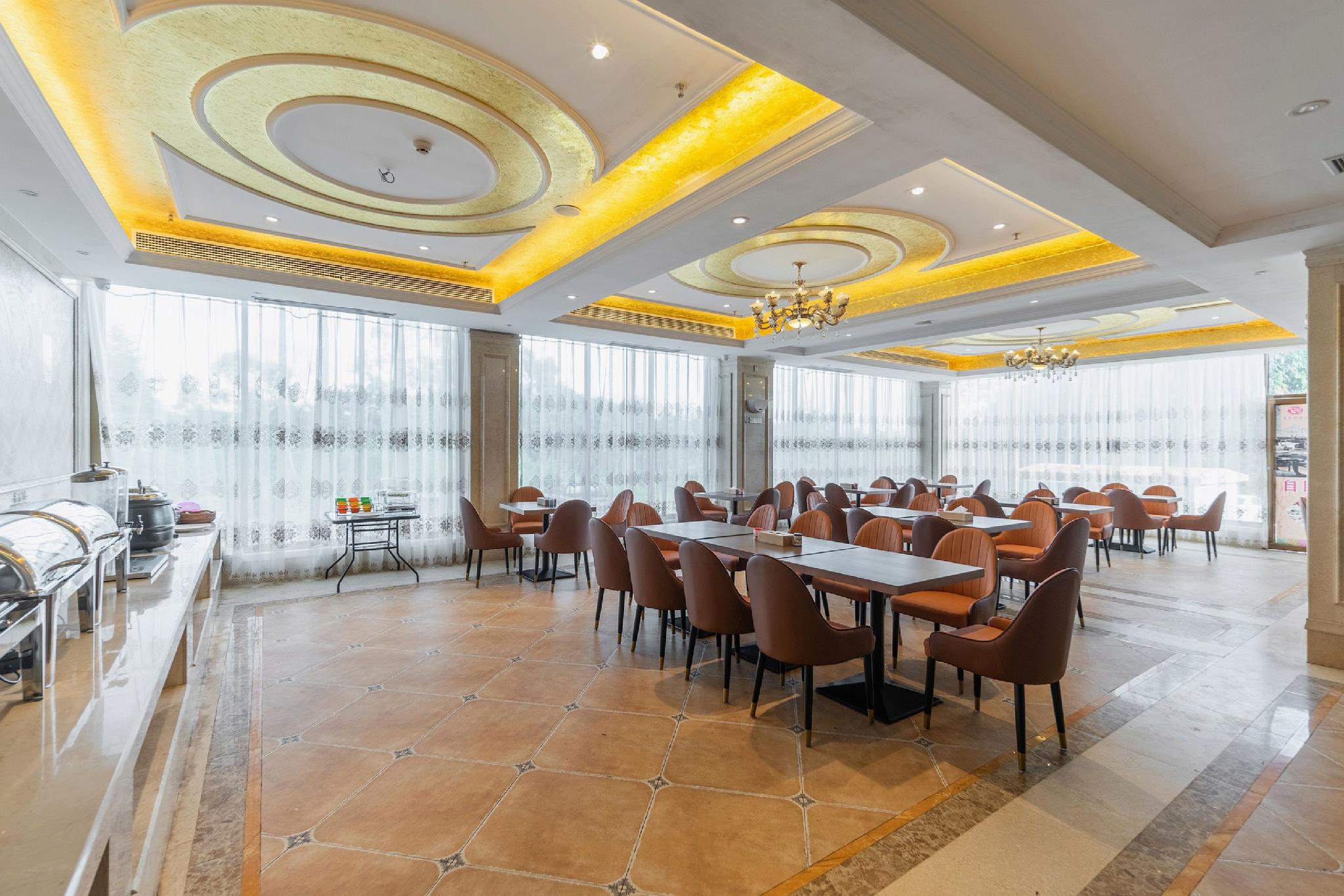 Vienna Hotel (Ledong Dongyuan) 39/46