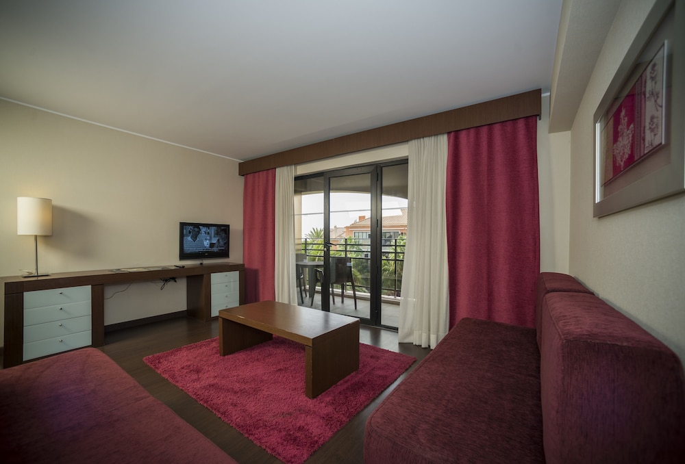 VILA GALE CASCAIS 24/50