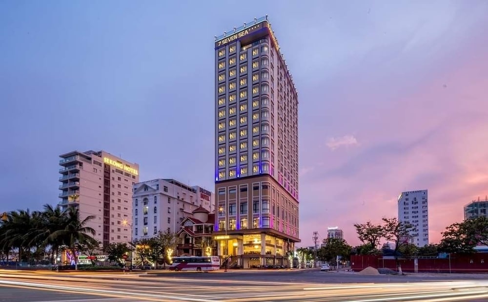 Seven Sea Hotel Da Nang 1/100