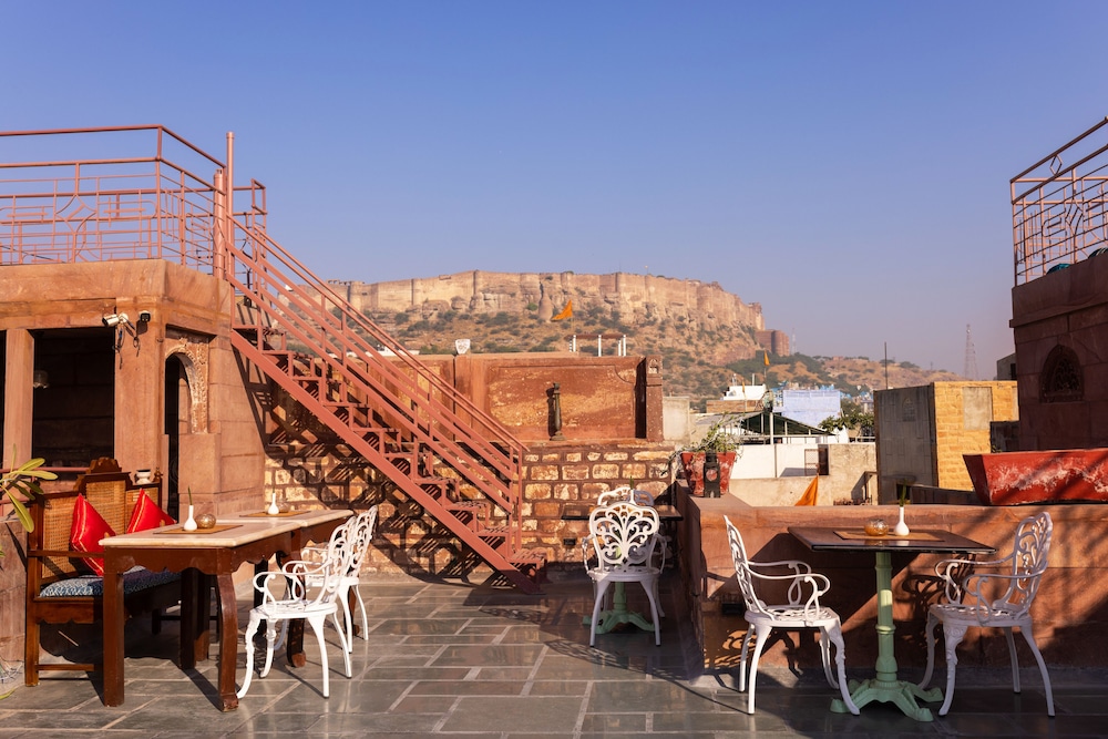 Amritara Manak Haveli, Jodhpur 48/63