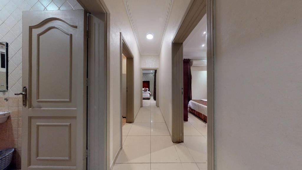 هابي بيتش البساتين(Shati Albasateen Serviced Apartments) 23/25