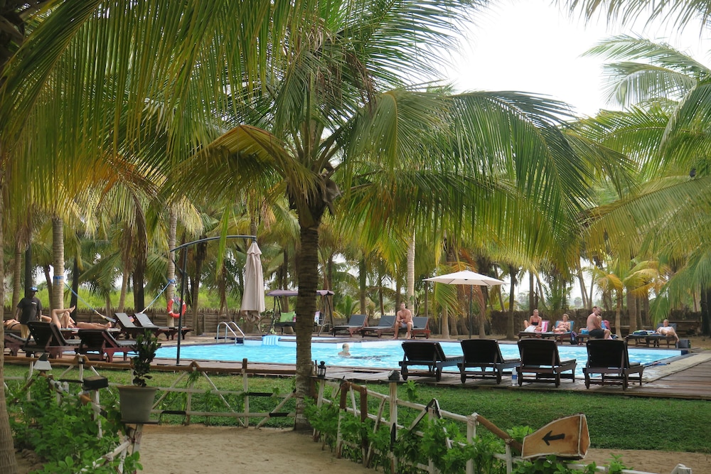 De Silva Palm Resort 34/50
