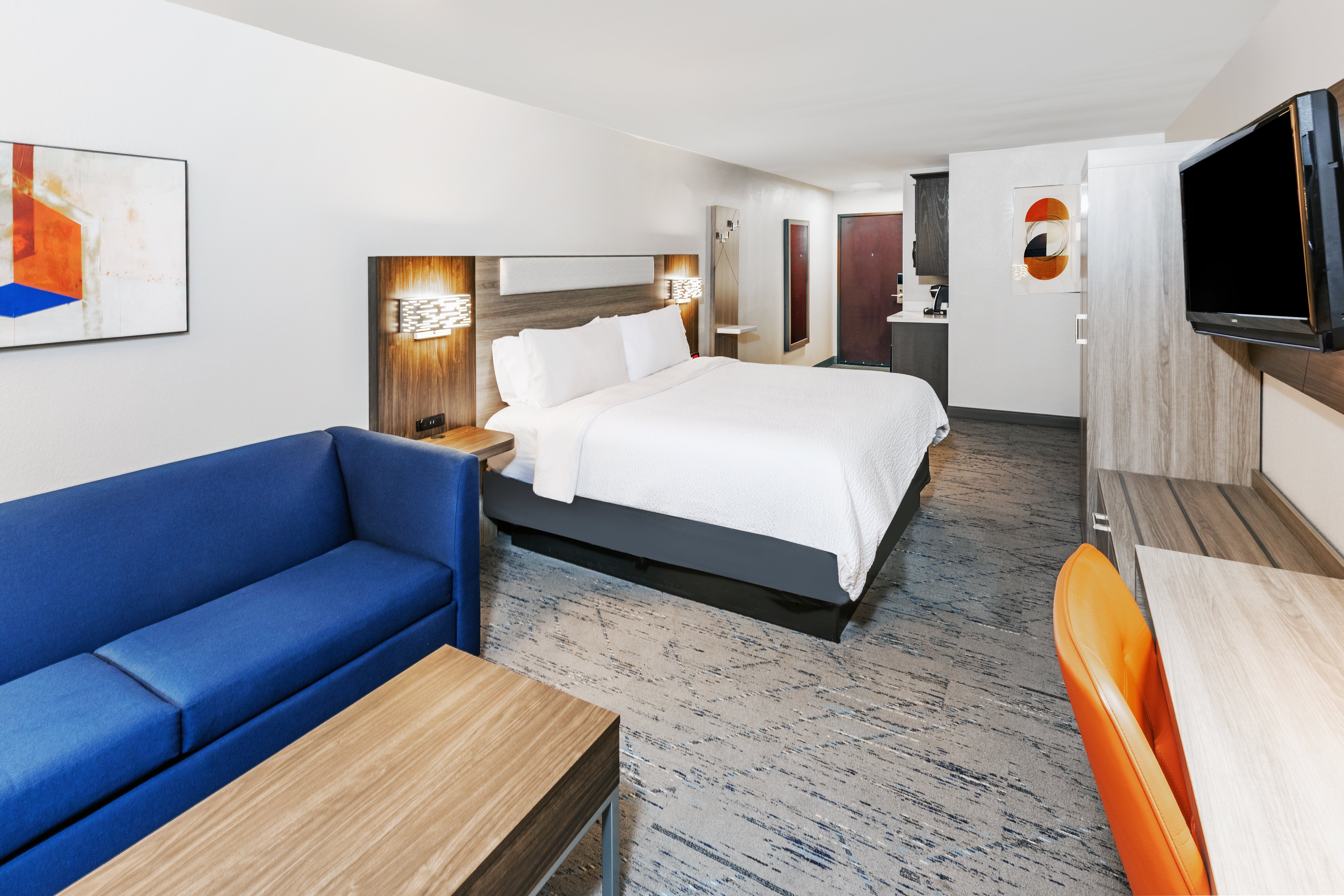 Suite, King Bed