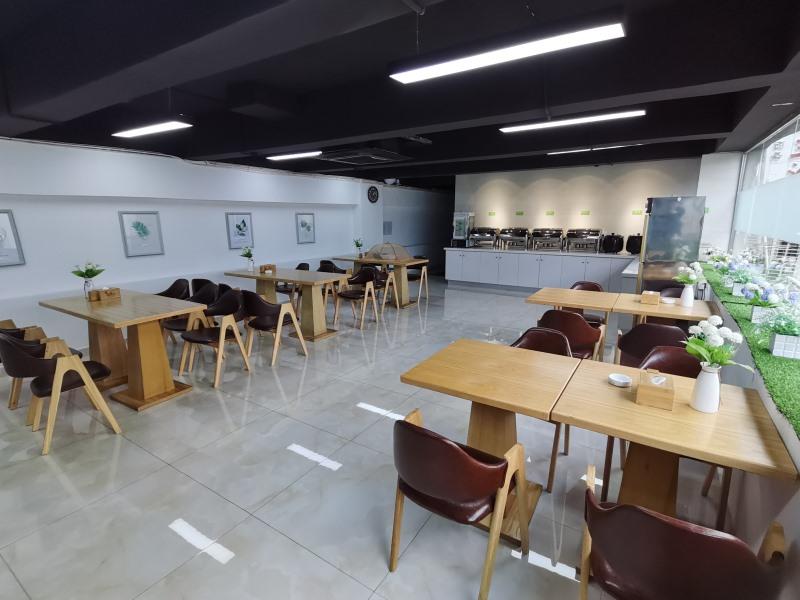 Vatica HeFei Baishuiba BHG Hotel 33/37