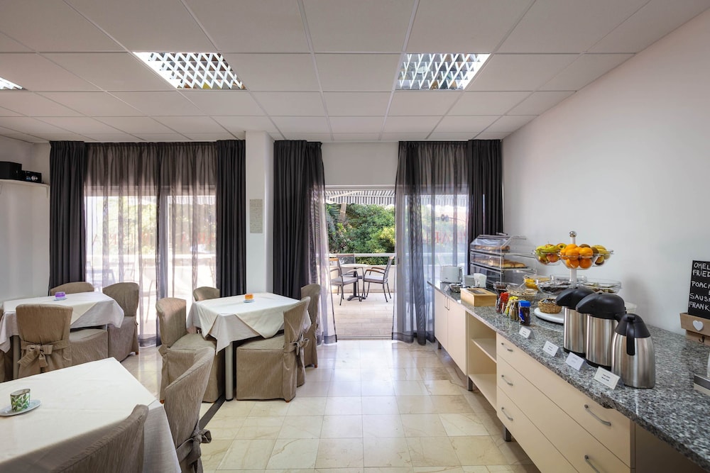 Pharia Aparthotel 31/61