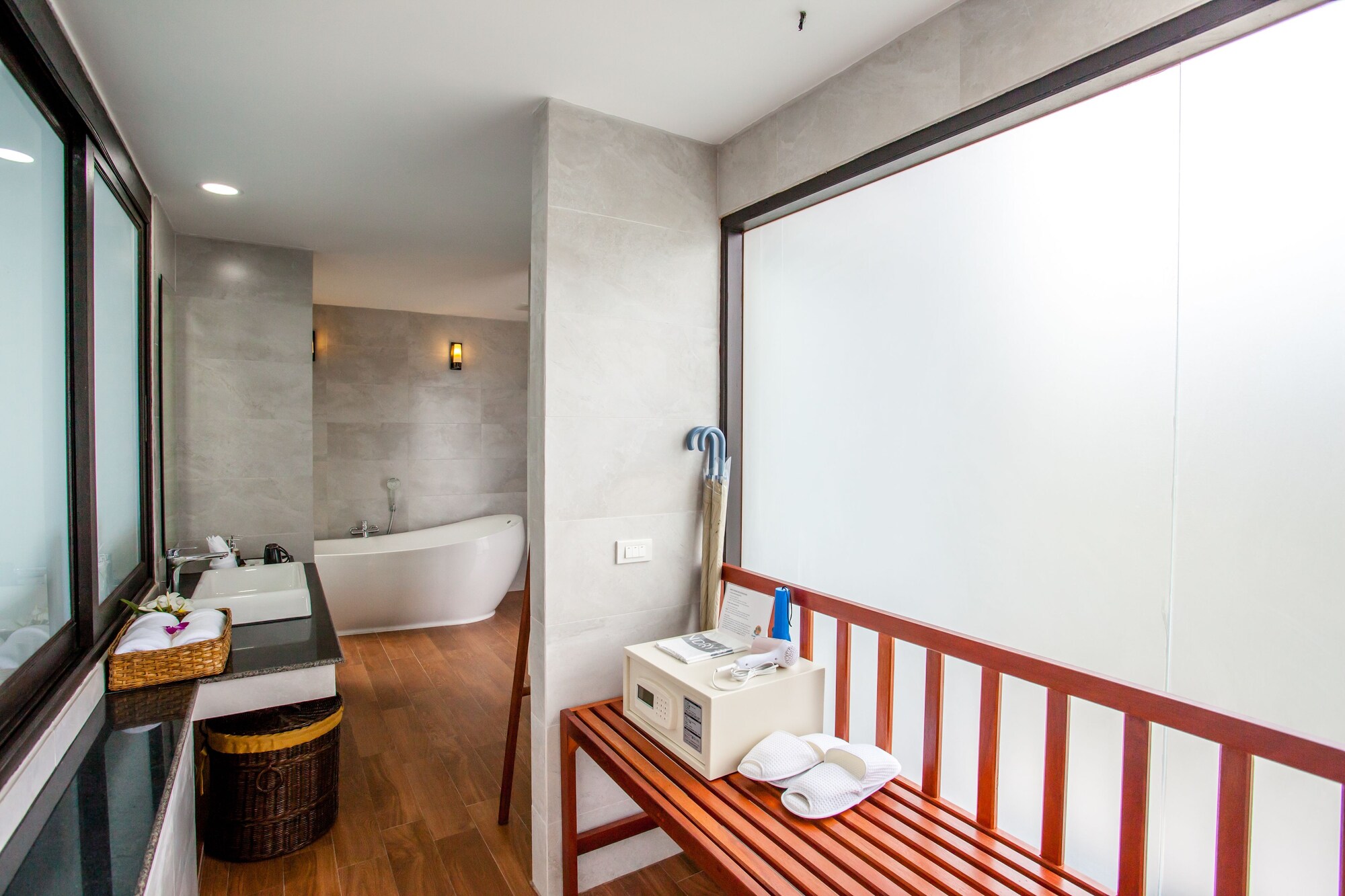 فيلا غراند بسريرين منفصلين بإطلالة على البحر بغرفة نوم واحدة بمسبح خاص، Lanta Corner Resort 3/3