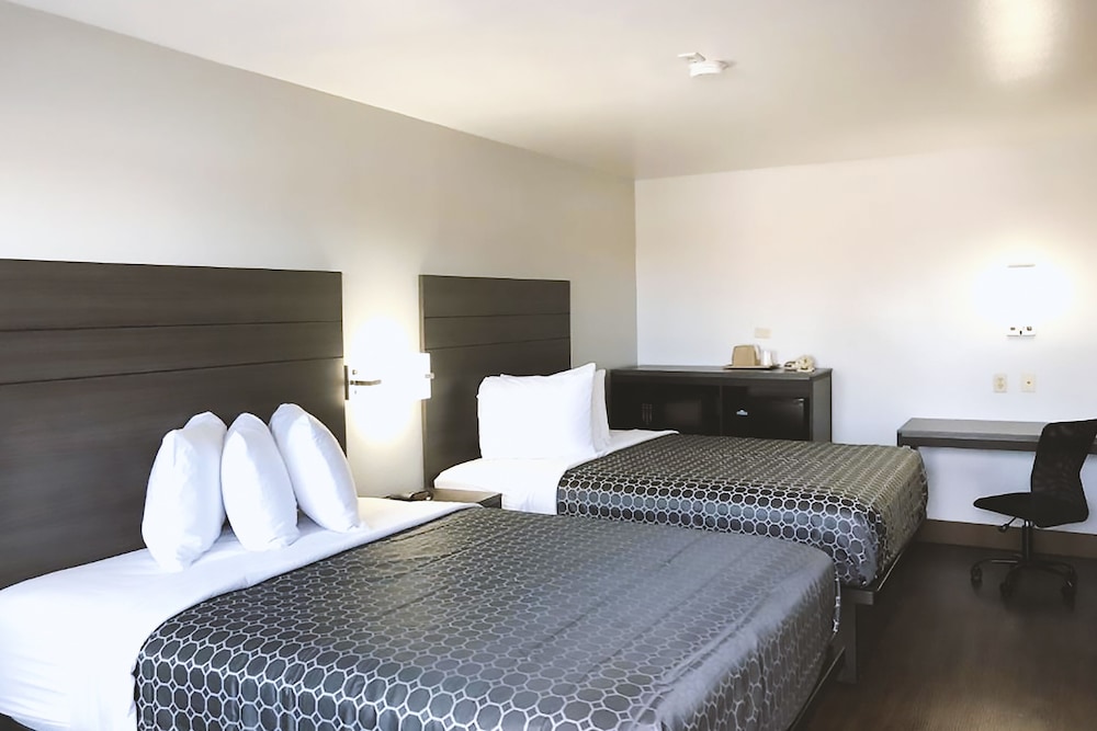 Americas Best Value Inn & Suites San Antonio Arena District 15/21