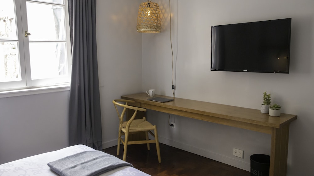 Carsson Hotel 55/67