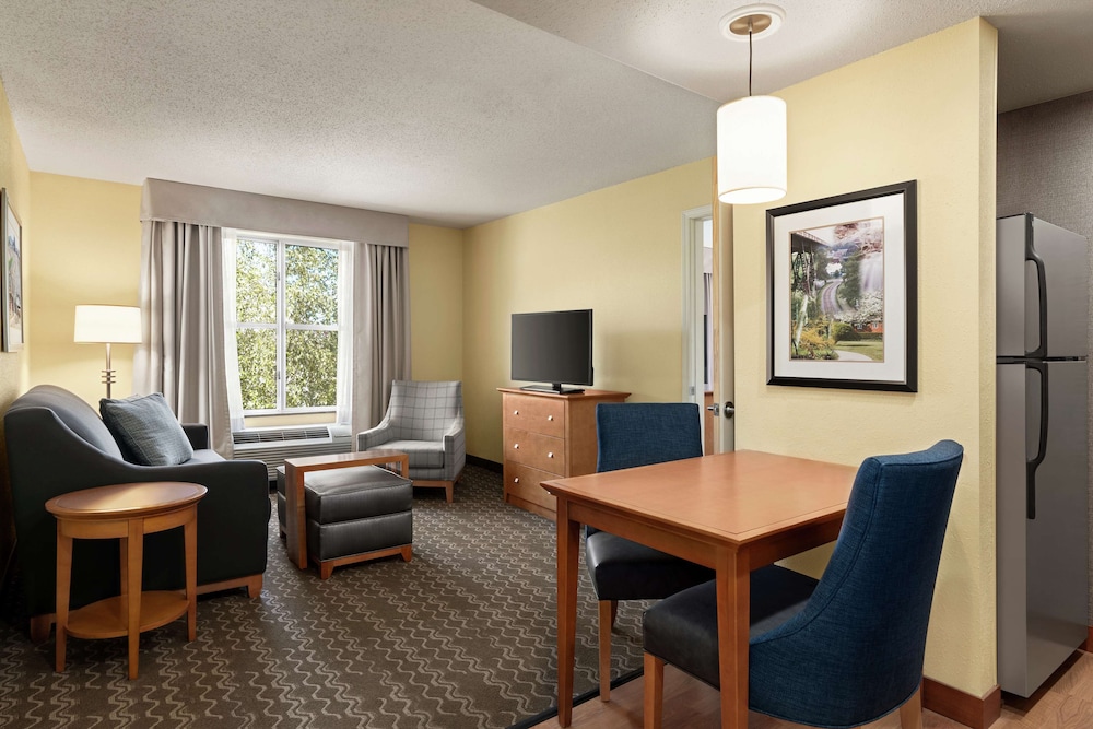 Homewood Suites by Hilton Allentown-Bethlehem Airport 21/38