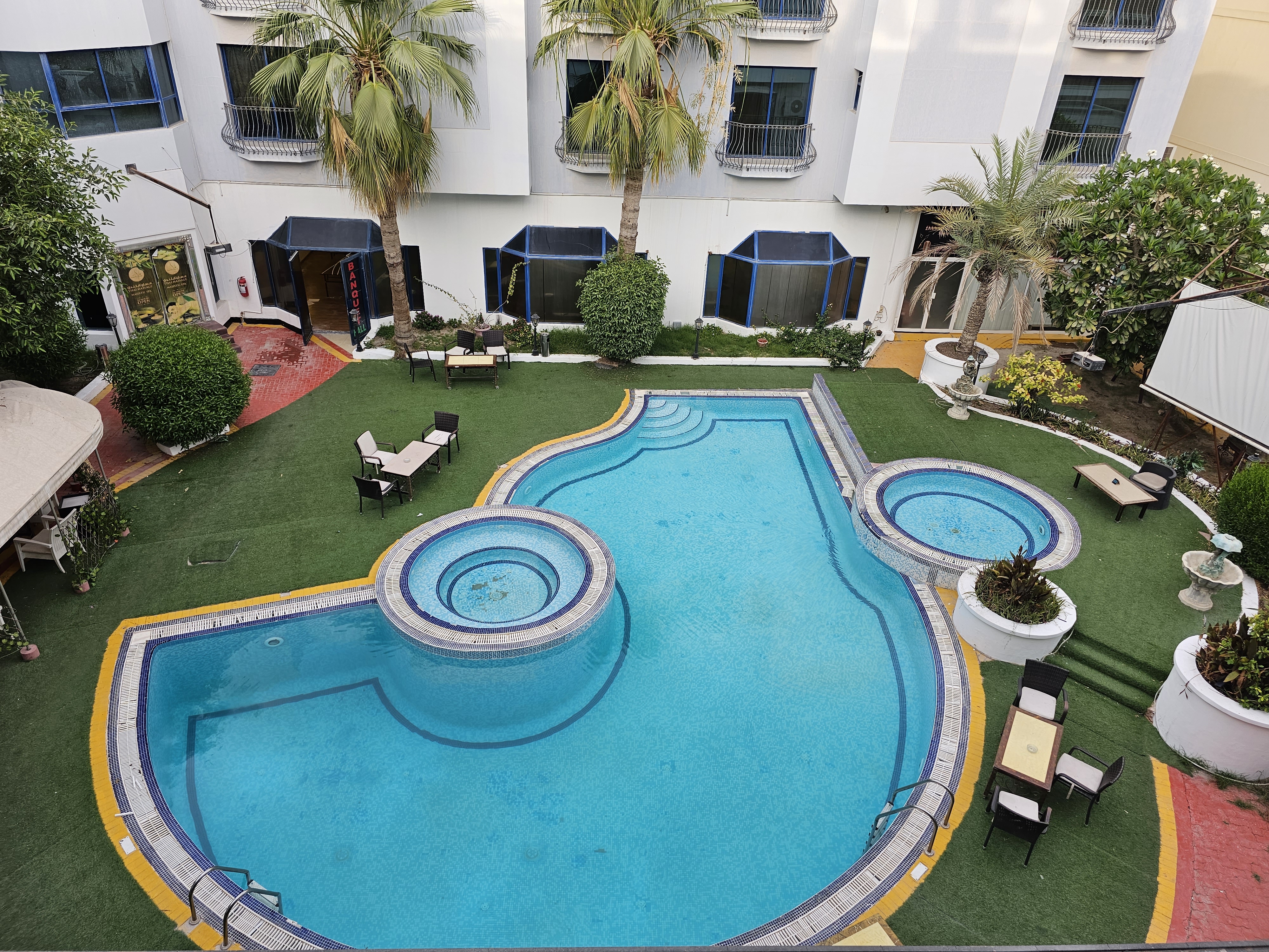 Majestic hotel Bahrain 17/22