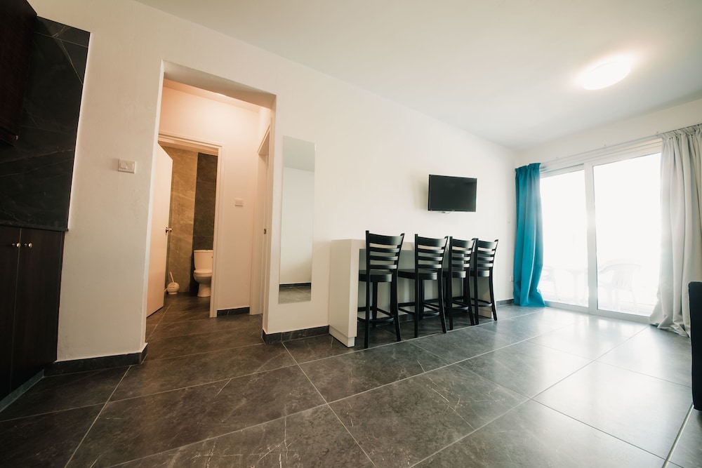 A. Maos Hotel Apartments 35/62
