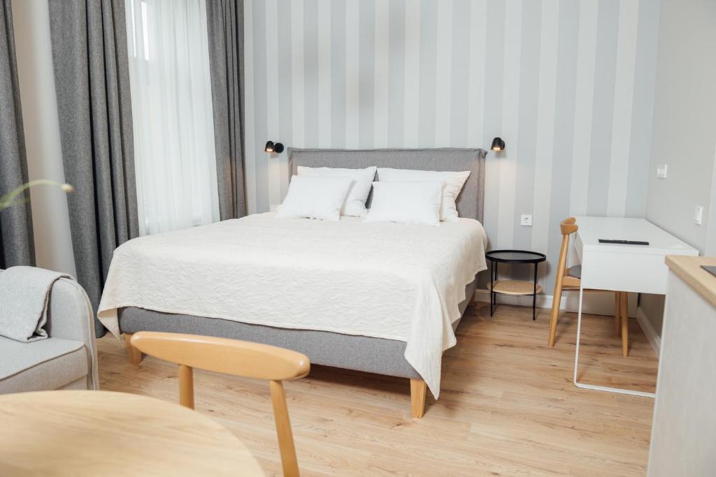 Aparthotel Amella 17/49