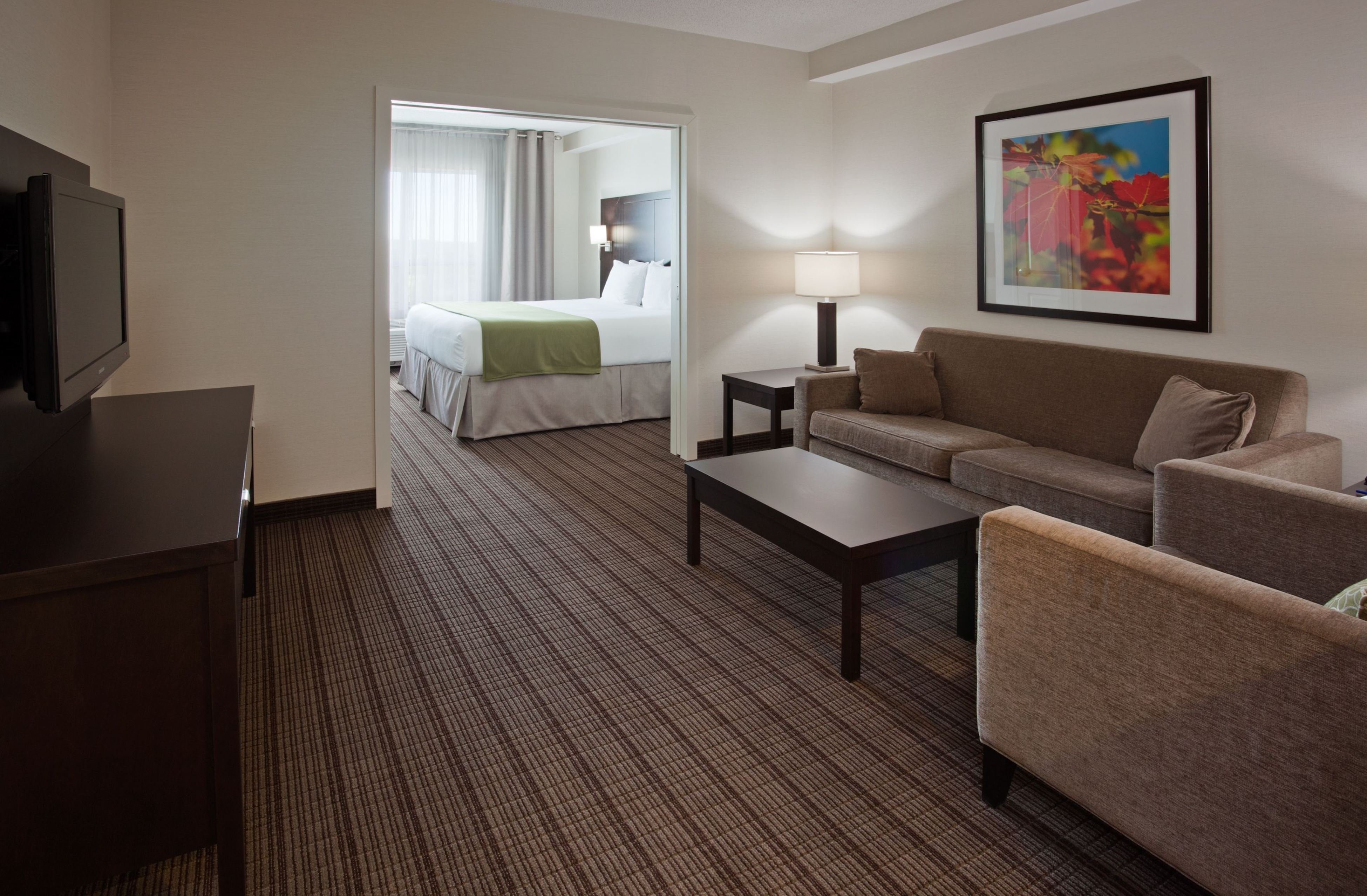 Holiday Inn Express Hotel & Suites New Liskeard 20/34