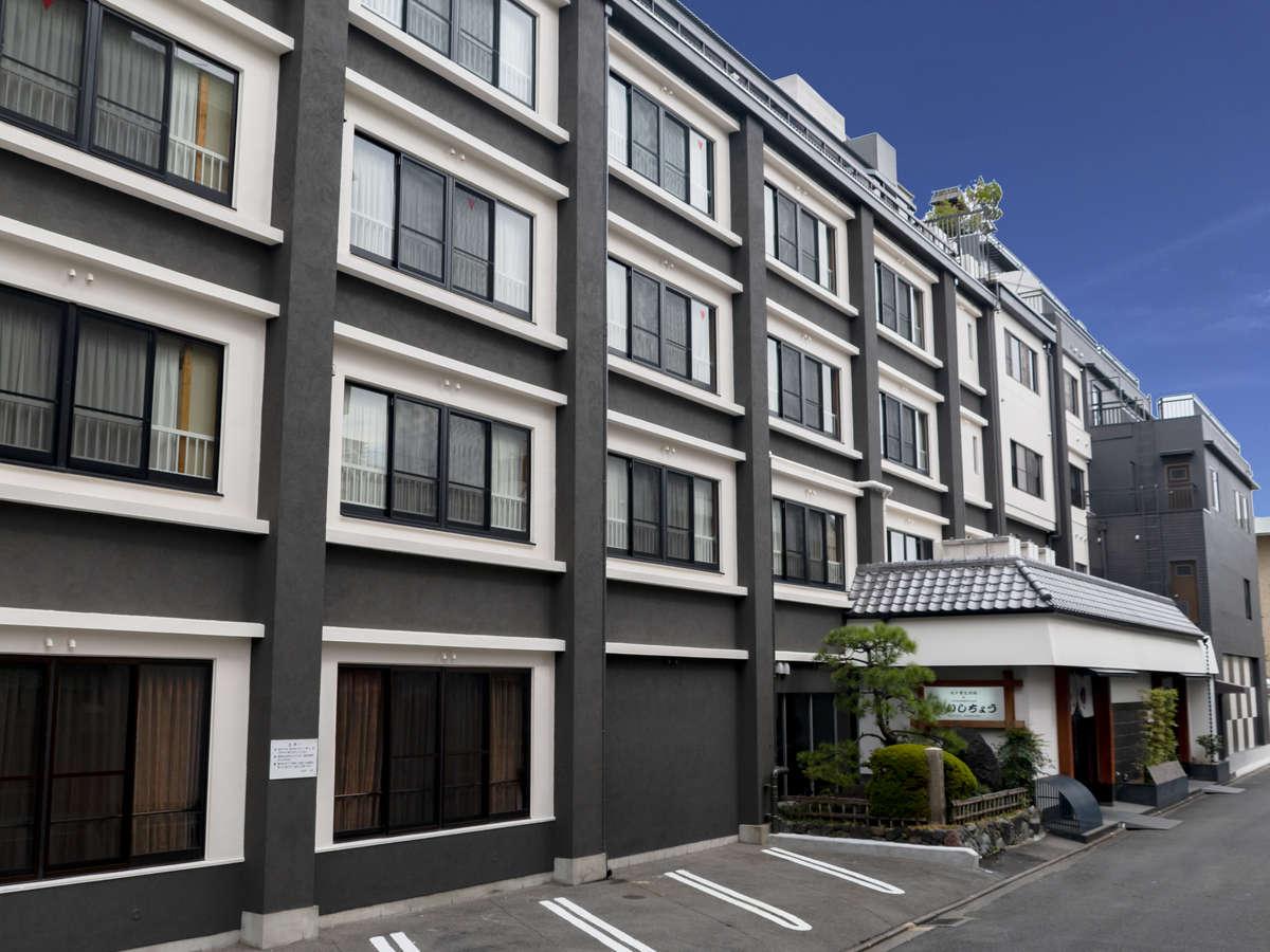 Japanese, Elegant, Standard, No View