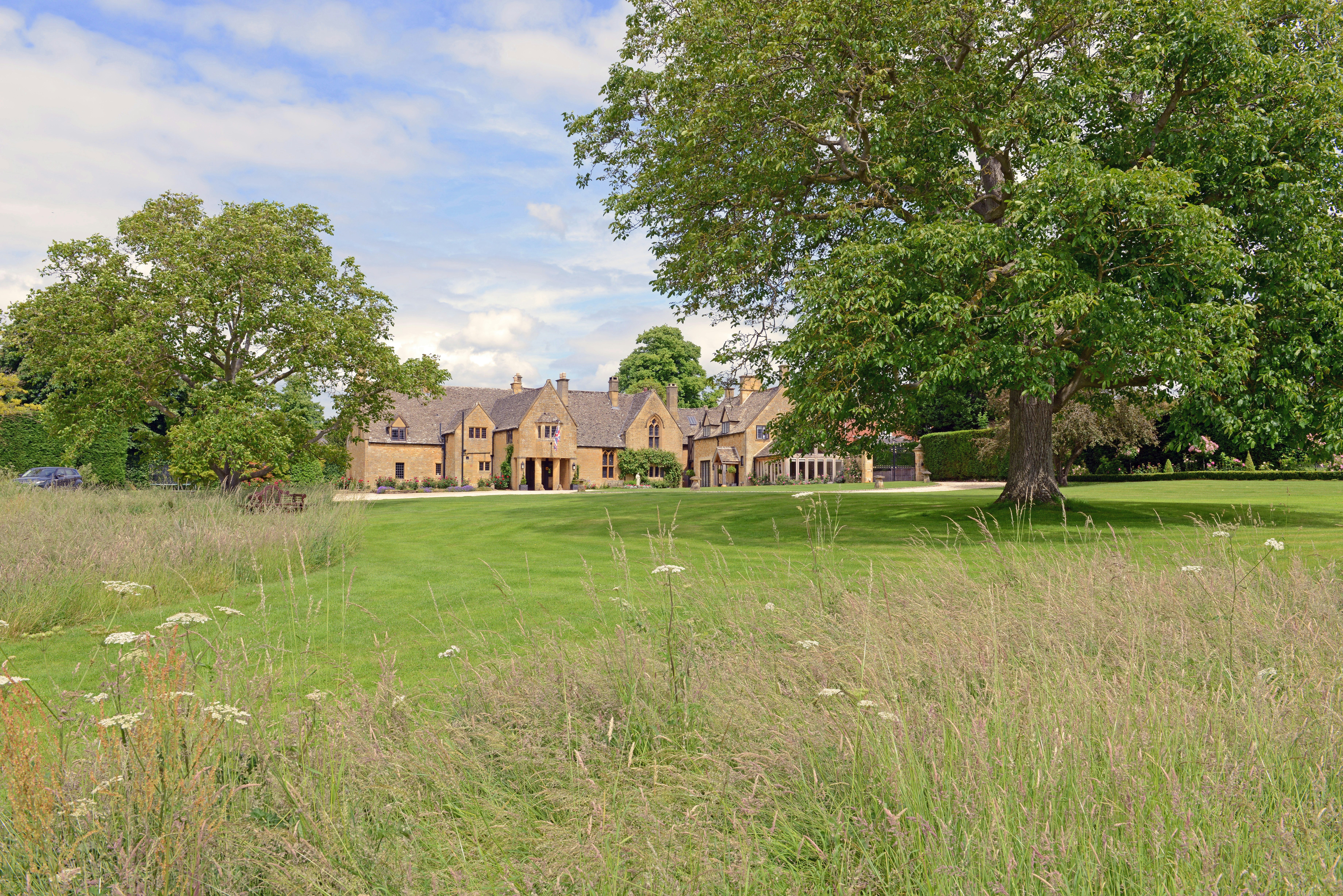 Abbots Grange 41/52