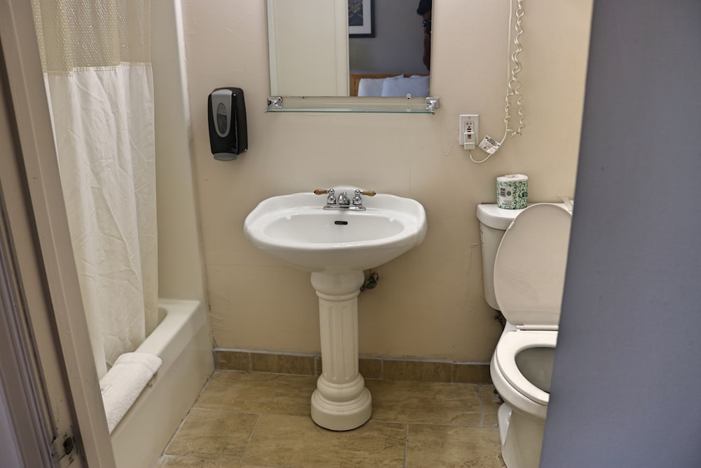 Budget Host Inn Niagara Falls 27/60