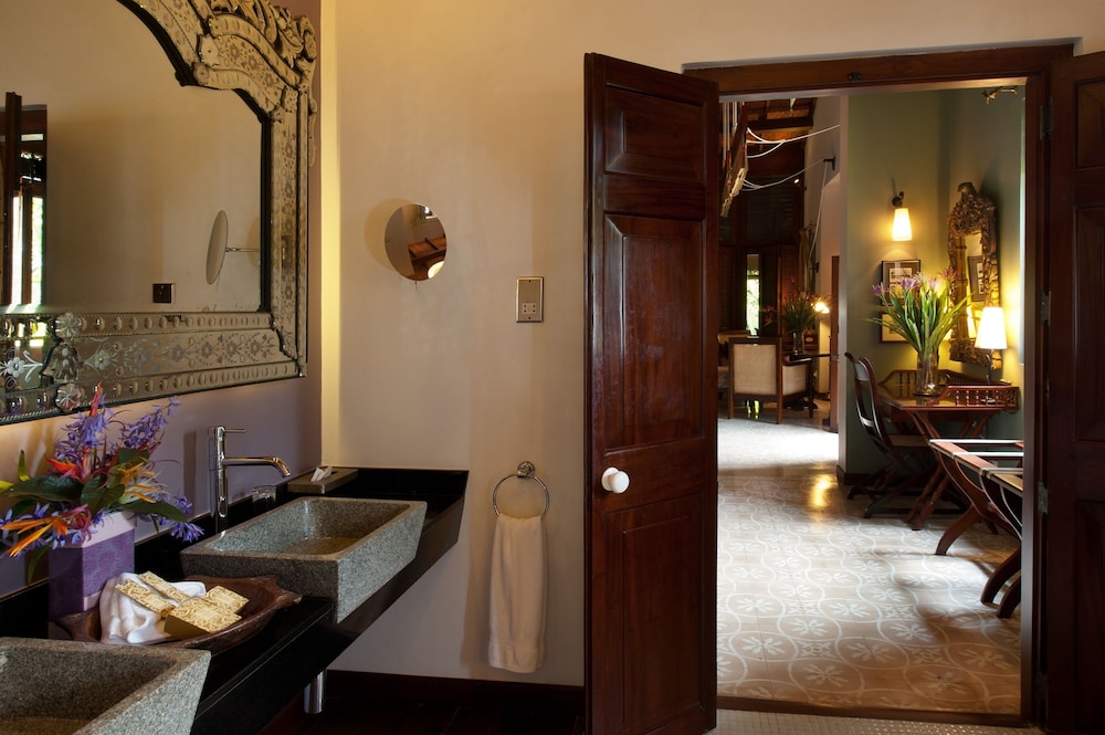 Reef Villa Spa 49/50