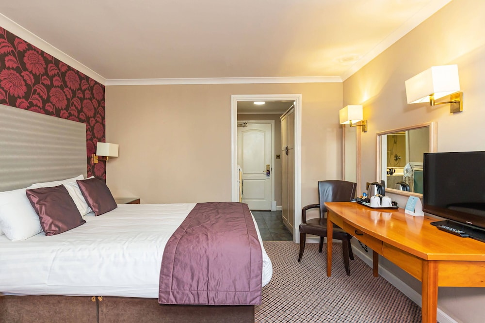 Mercure Tunbridge Wells 21/75
