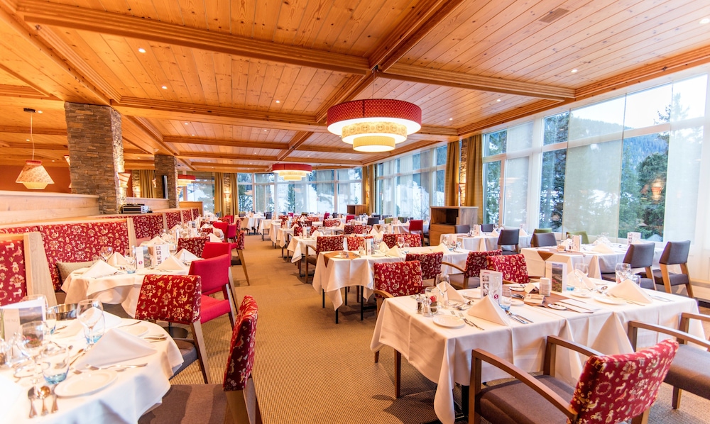 Mountain Plaza Hotel 31/43