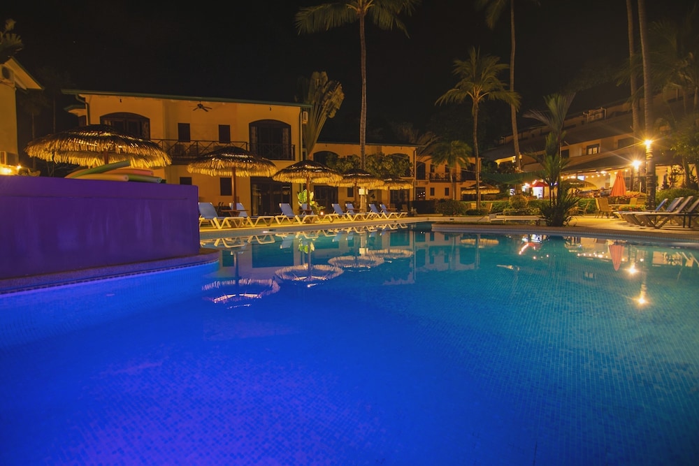 Hotel Club Del Mar 64/69